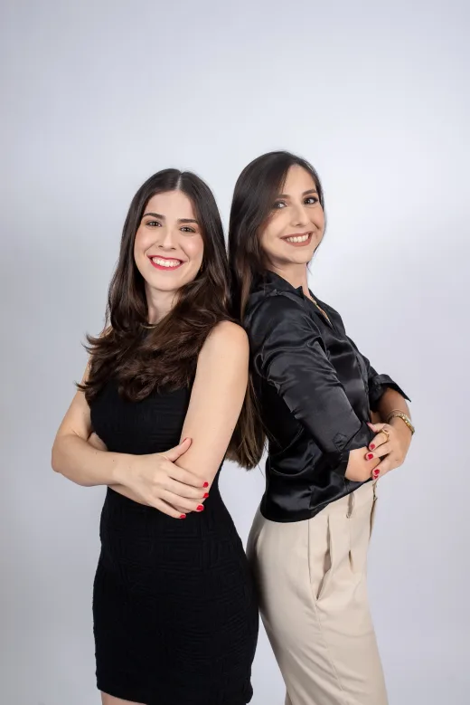 Advogadas do escritório Leite e Esteves